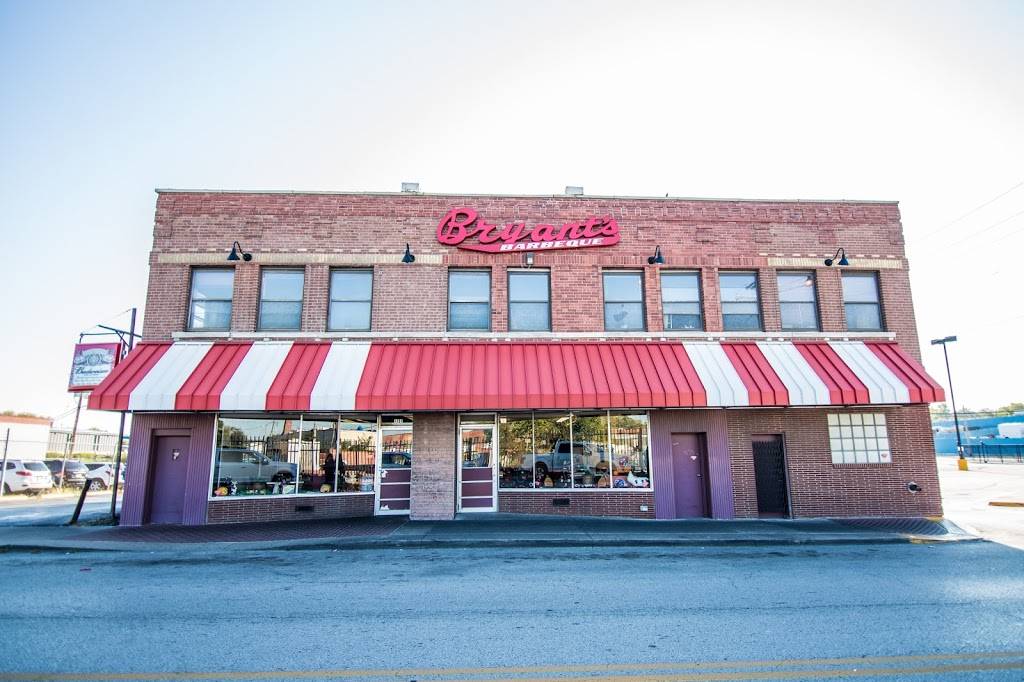 Arthur Bryants Barbeque | restaurant | 1727 Brooklyn Ave, Kansas City, MO 64127, USA | 8162311123 OR +1 816-231-1123
