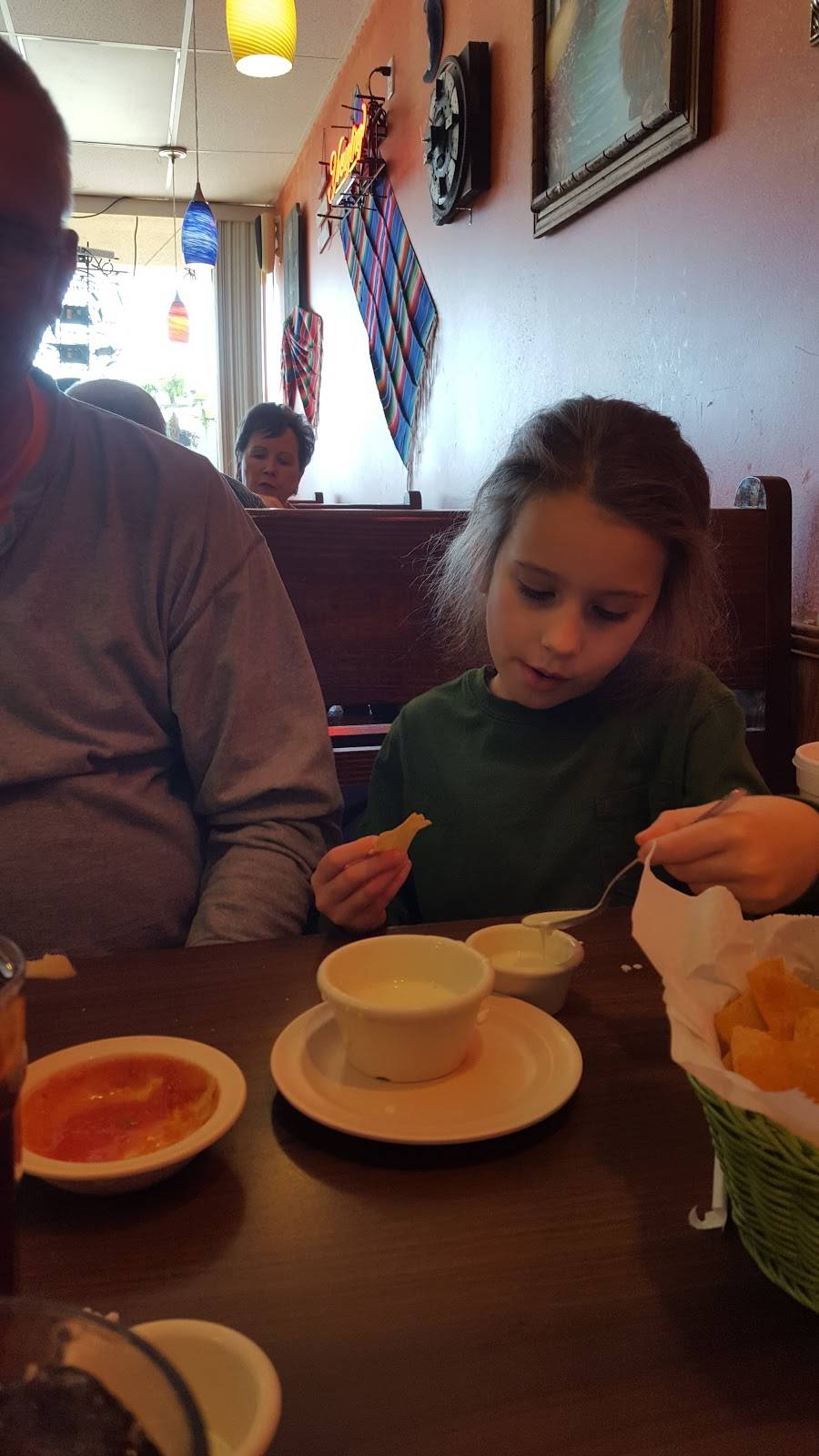 Los Molcajetes Mexican Restaurant | restaurant | 740 US 49, Flora, MS 39071, USA | 6018793301 OR +1 601-879-3301