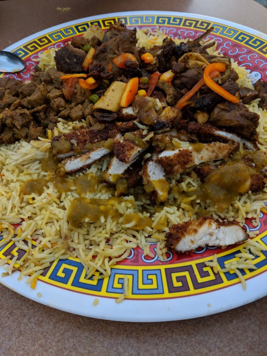 West Bank Diner | restaurant | 324 Cedar Ave, Minneapolis, MN 55454, USA | 6123332211 OR +1 612-333-2211