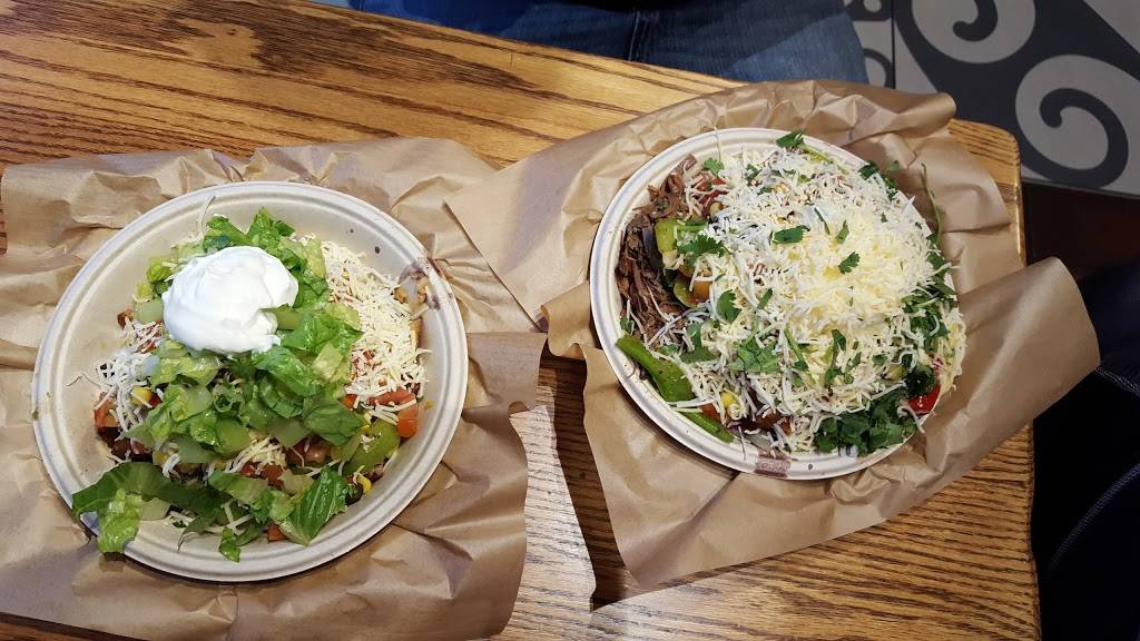 QDOBA Mexican Eats | restaurant | 3014 S Rochester Rd S, Rochester Hills, MI 48307, USA | 2488443668 OR +1 248-844-3668