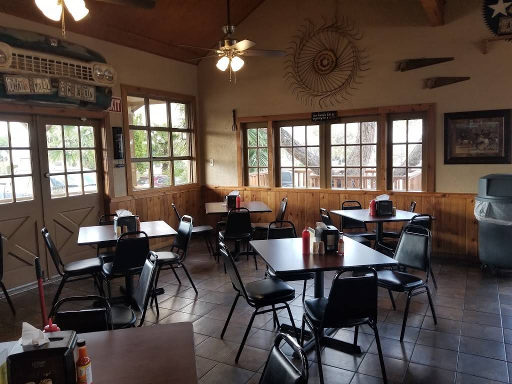 Billy Bobs Hamburgers | restaurant | 1314 US-90, Castroville, TX 78009, USA | 8305385025 OR +1 830-538-5025