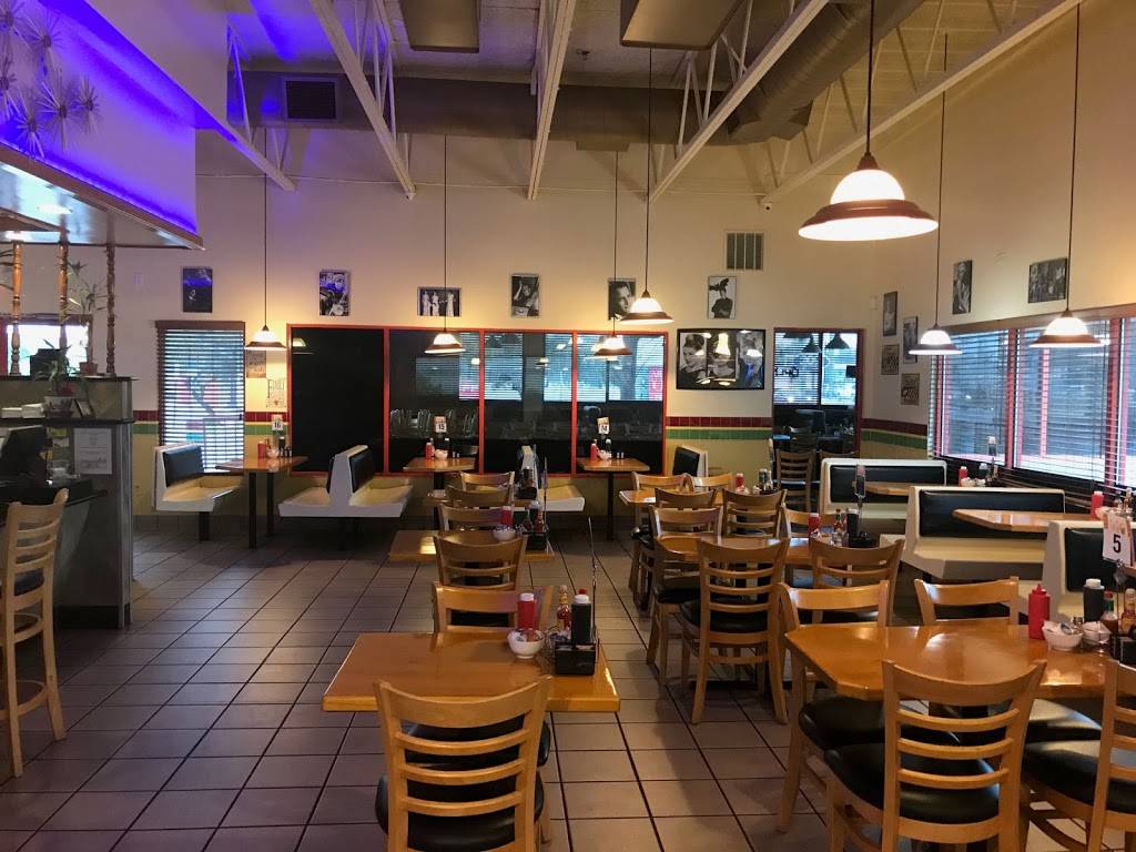 Tommys Cafe | restaurant | 679 N Wilson Way, Stockton, CA 95205, USA | 2094623000 OR +1 209-462-3000