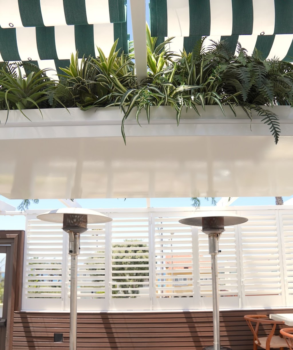 Slay Hermosa | restaurant | 2620 Hermosa Ave, Hermosa Beach, CA 90254, USA | 3109218779 OR +1 310-921-8779