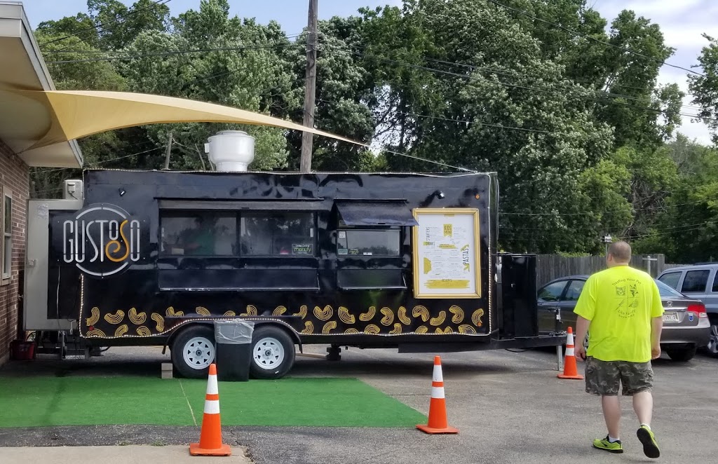 Gustoso | restaurant | 1520 W 6th Ave, Emporia, KS 66801, USA | 6207947250 OR +1 620-794-7250