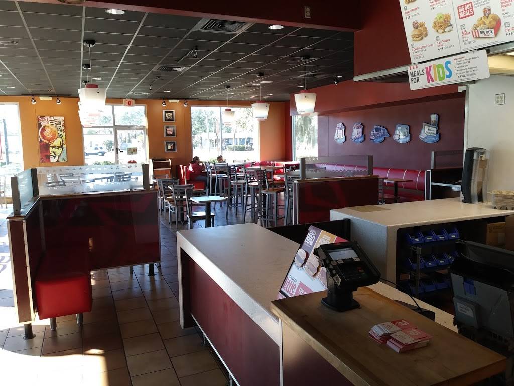 KFC | restaurant | 409 S State Rd 19, Palatka, FL 32177, USA | 3863282762 OR +1 386-328-2762
