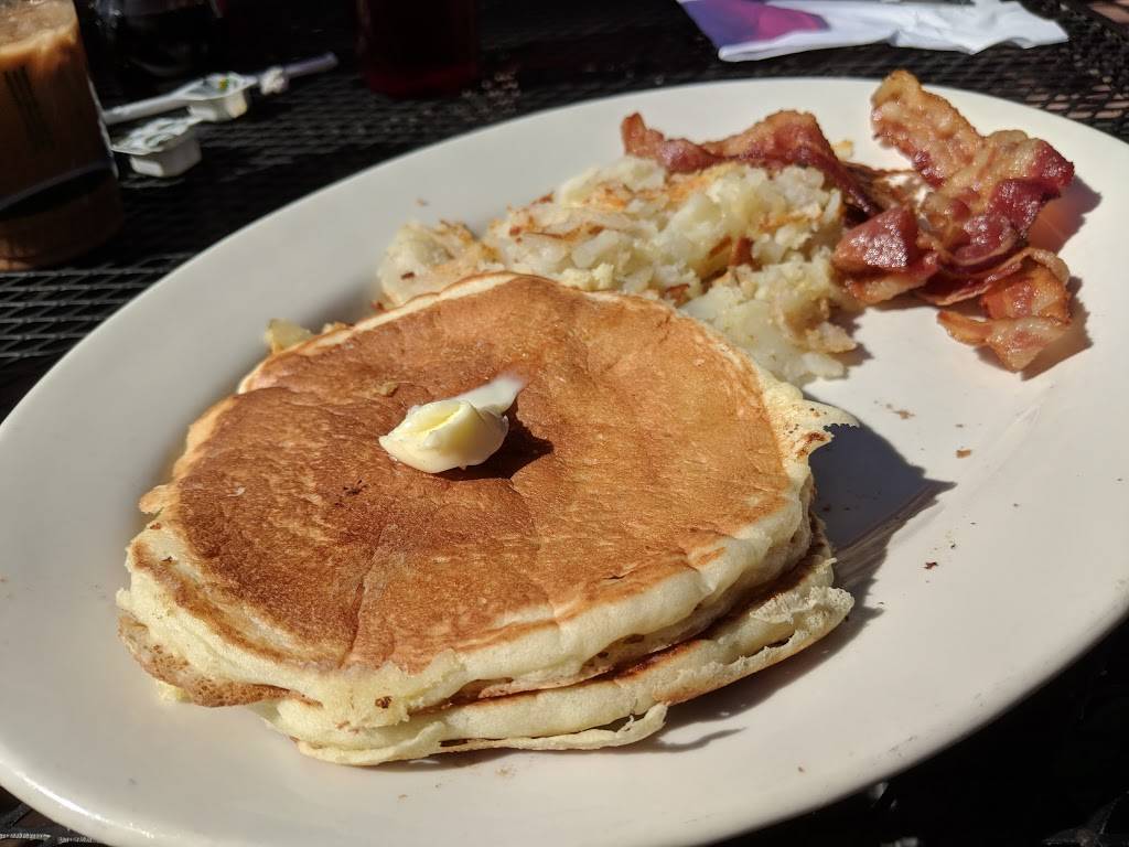 Javiers Diner | restaurant | 3801 Tennyson St, Denver, CO 80212, USA | 3034334005 OR +1 303-433-4005