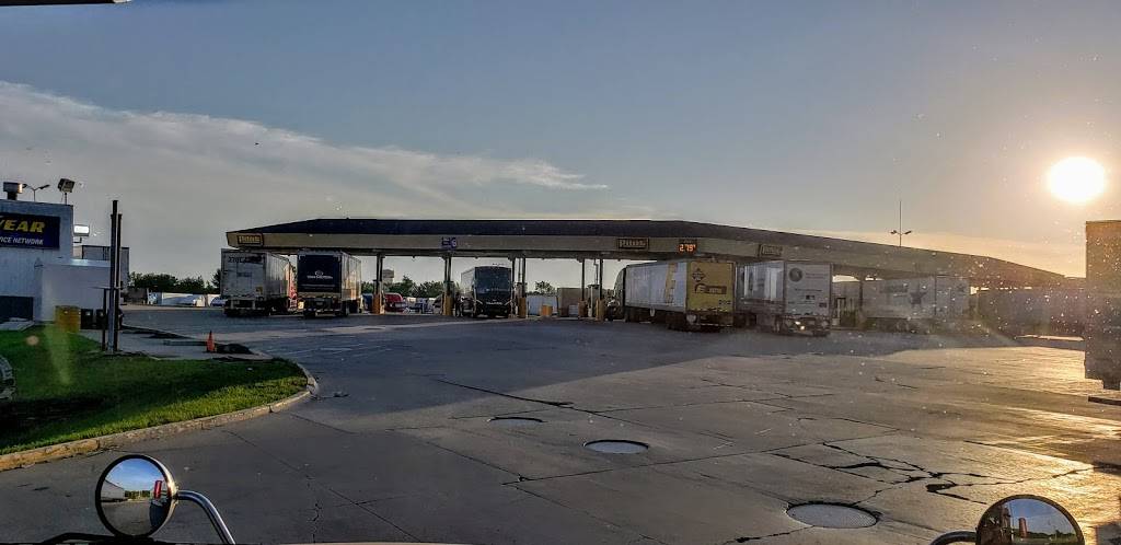 Pilot Travel Center | restaurant | 11957 Douglas Pkwy, Des Moines, IA 50323, USA | 5152761509 OR +1 515-276-1509