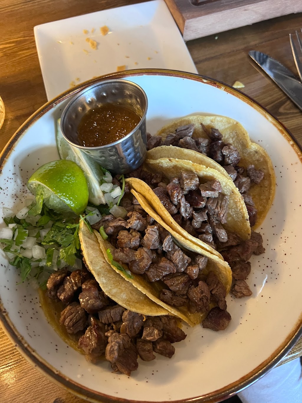 Wild Cactus Cantina & Grill | restaurant | 110 W Mulberry St, Denton, TX 76201, USA | 9408081568 OR +1 940-808-1568