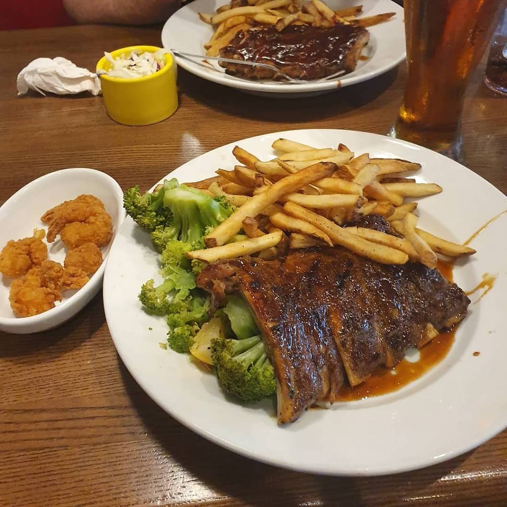 TGI Fridays | restaurant | 5933 Caravan Ct, Orlando, FL 32819, USA | 4079030338 OR +1 407-903-0338