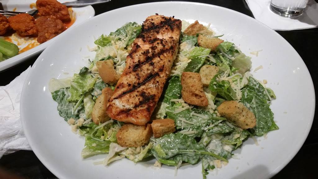 TGI Fridays | restaurant | 12895 Gulf Fwy, Houston, TX 77034, USA | 2814810932 OR +1 281-481-0932