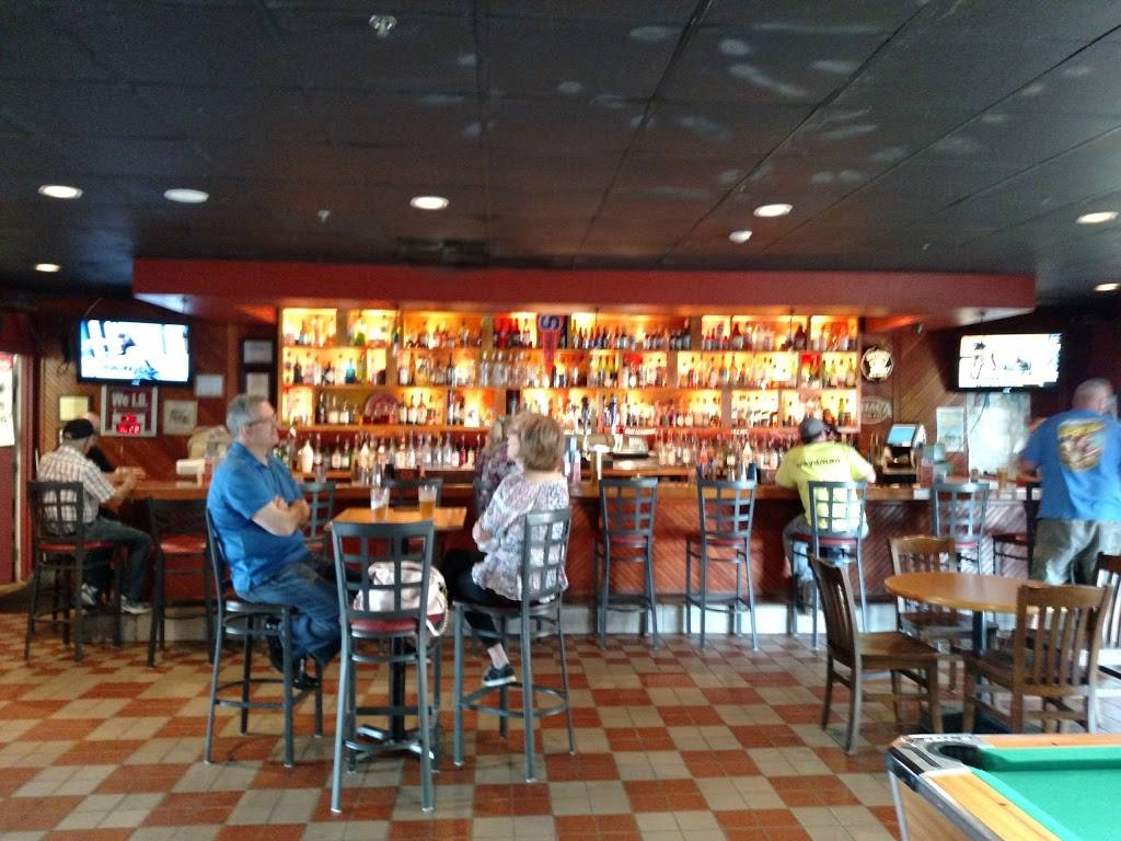 Crossroads Bar and Grille | restaurant | 3120 N Triphammer Rd, Lansing, NY 14882, USA | 6075337803 OR +1 607-533-7803