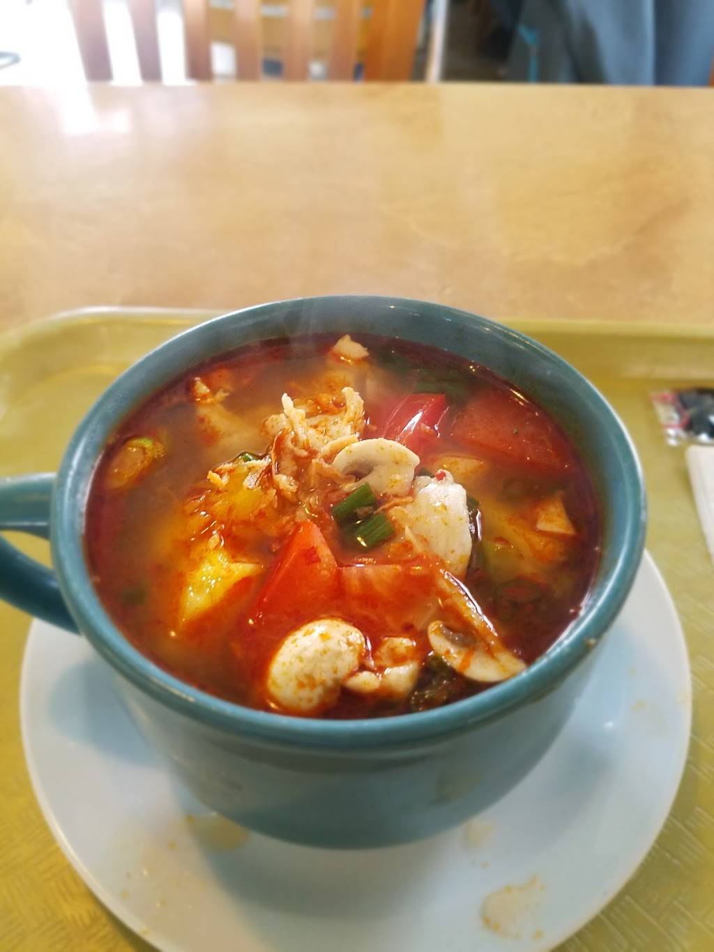 Thaï Clubstar | restaurant | 4893 Rue Laval, Lac-Mégantic, QC G6B 1E2, Canada | 8195835179 OR +1 819-583-5179