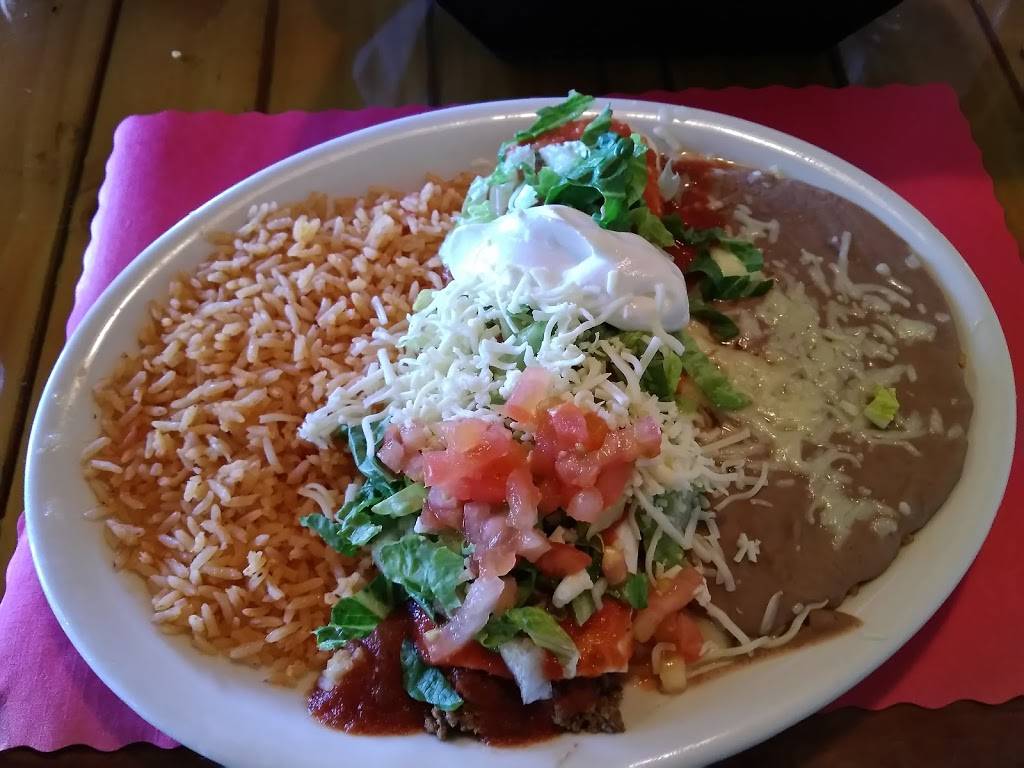 El Mezcal | restaurant | 2312 N Central Ave, Marshfield, WI 54449, USA | 7153846532 OR +1 715-384-6532