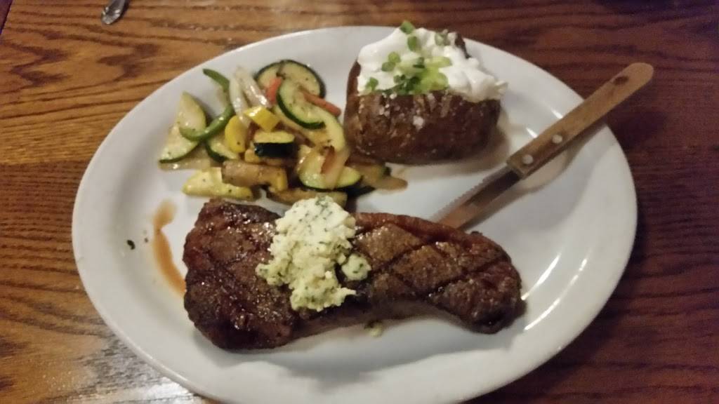 The Eproson House | restaurant | 22930 Twain Harte Dr, Twain Harte, CA 95383, USA | 2095863700 OR +1 209-586-3700