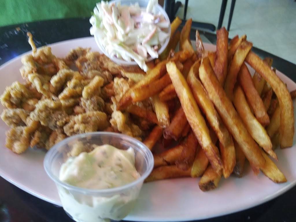 RJs Cafe / New England Seafood | restaurant | 17753 Toledo Blade Blvd, Port Charlotte, FL 33948, USA | 9412350005 OR +1 941-235-0005