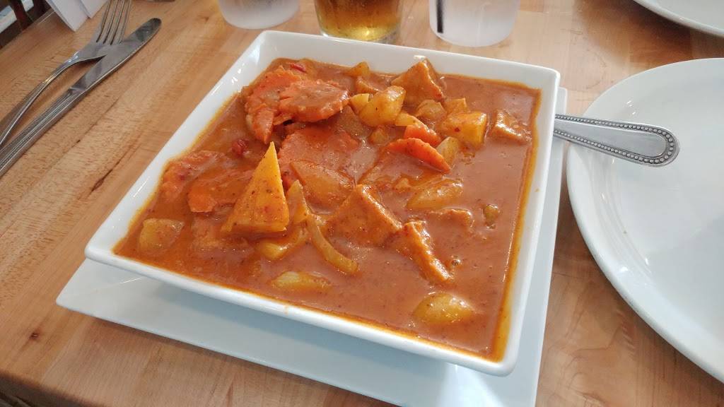 Cha Bar Bistro | restaurant | 7701 Beechmont Ave, Cincinnati, OH 45255, USA | 5132329999 OR +1 513-232-9999