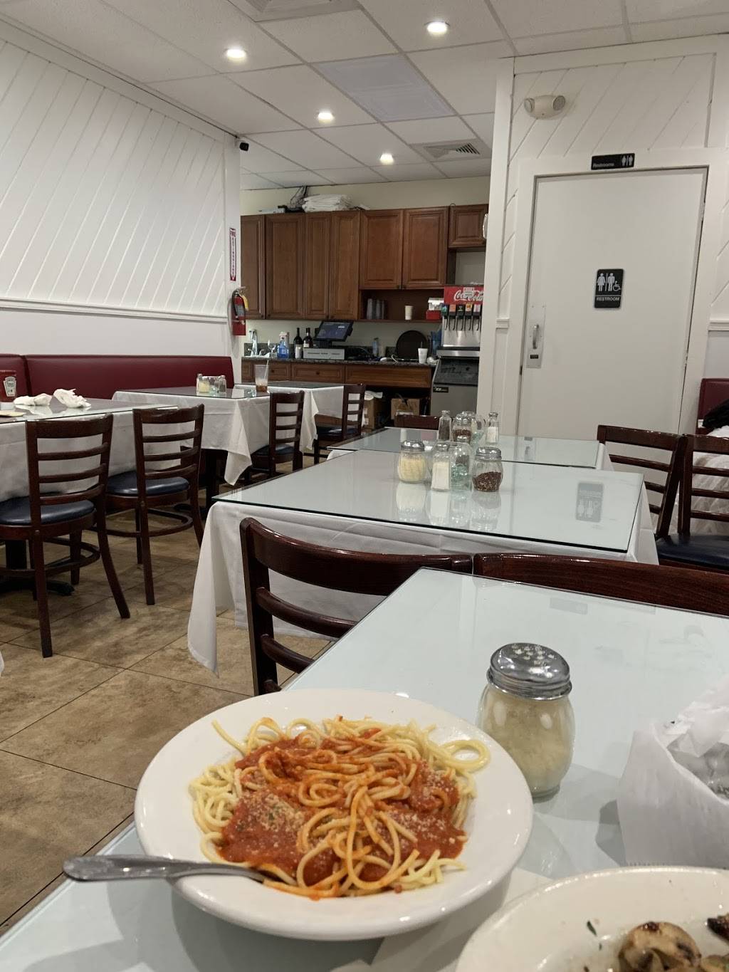 Grandmas Brooklyn Pizza | restaurant | 10045 Belvedere Rd, Royal Palm Beach, FL 33411, USA | 5617933323 OR +1 561-793-3323