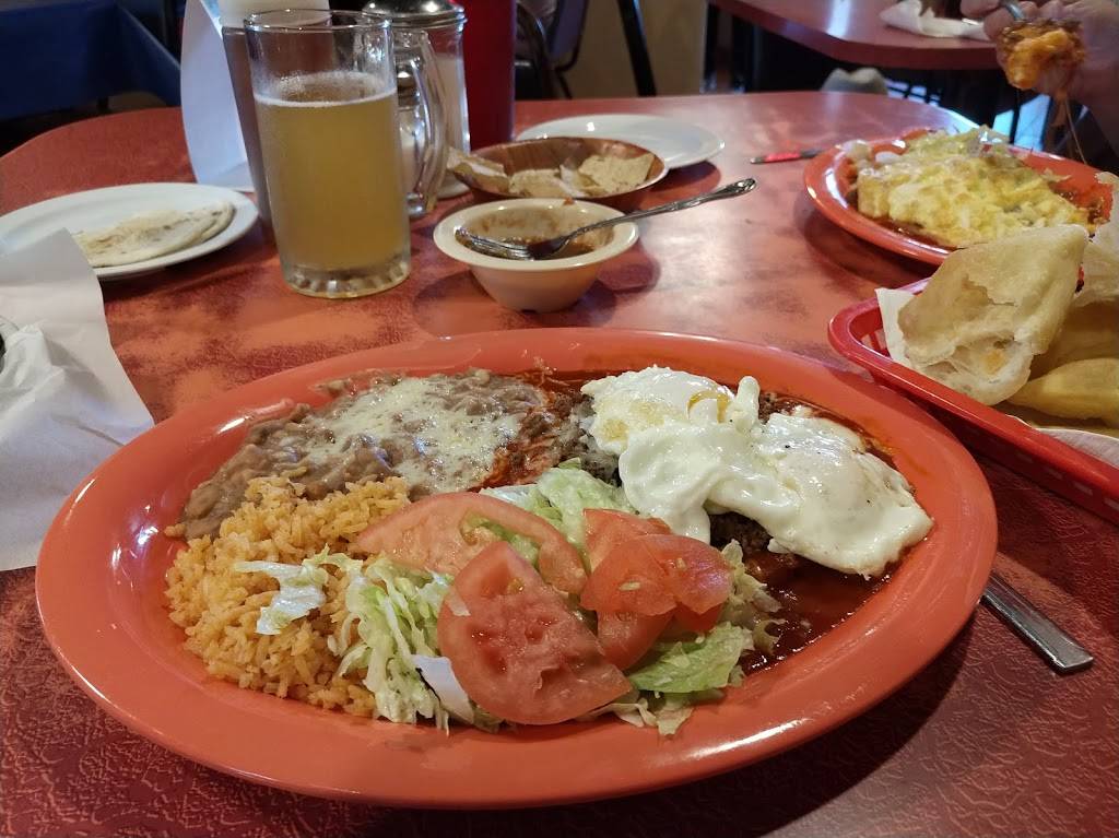 Chopes Bar & Cafe | restaurant | 16145 NM-28, La Mesa, NM 88044, USA | 5752333420 OR +1 575-233-3420