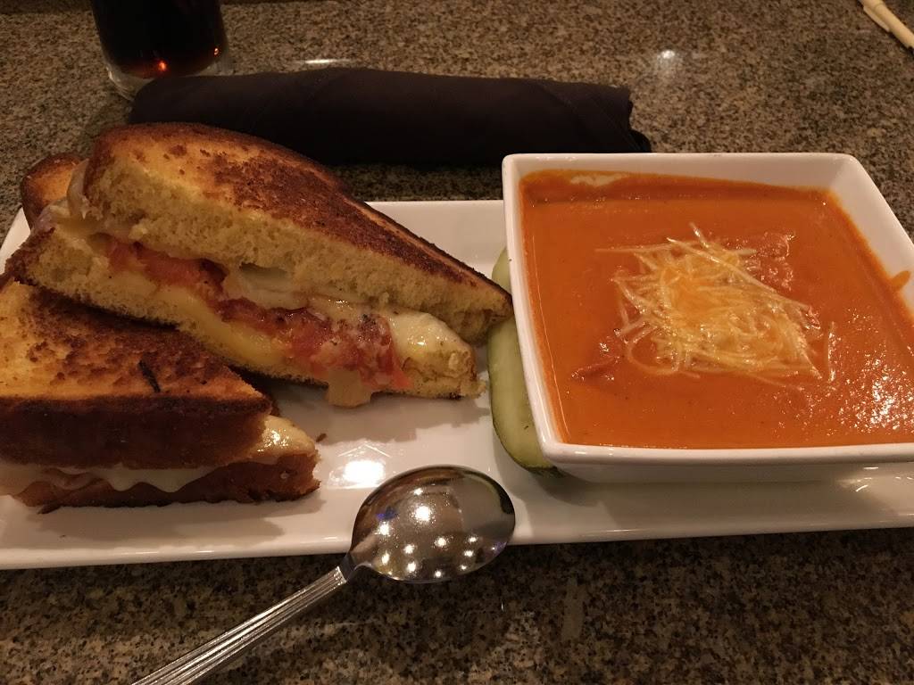 Windows Lounge | restaurant | DoubleTree by Hilton, 7450 Hazard Center Dr, San Diego, CA 92108, USA | 6192975466 OR +1 619-297-5466