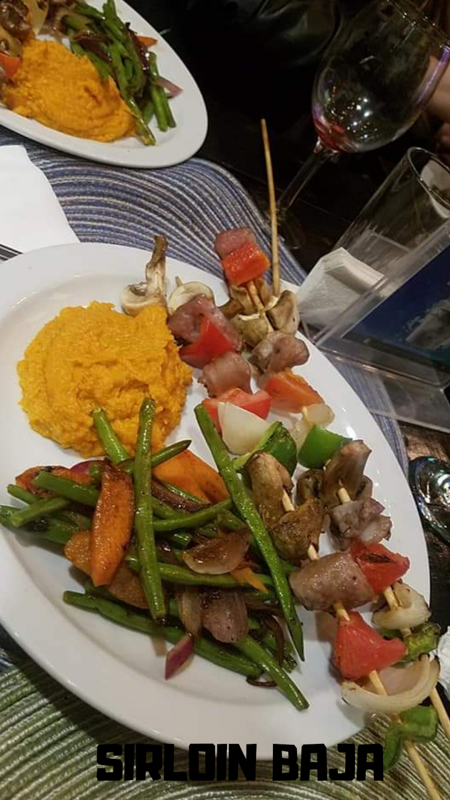 La Casa De La Gritona Bar & Grill | restaurant | Av. Gral. Emiliano Zapata 119, Amp Reforma, 22710 Rosarito, B.C., Mexico | 016643097269 OR +52 664 309 7269