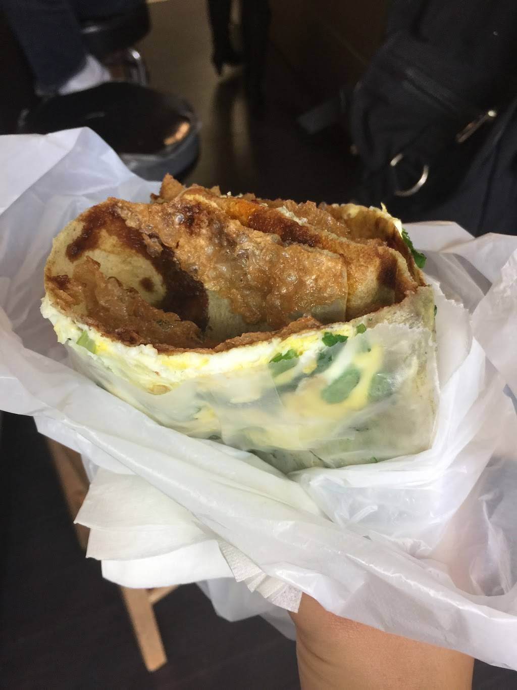 Express Tea Shop | restaurant | 41-28 Main St #26, Flushing, NY 11355, USA | 6468815415 OR +1 646-881-5415