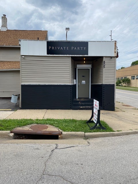 Private Party | restaurant | 805 Upson St, Akron, OH 44305, USA | 3308495121 OR +1 330-849-5121