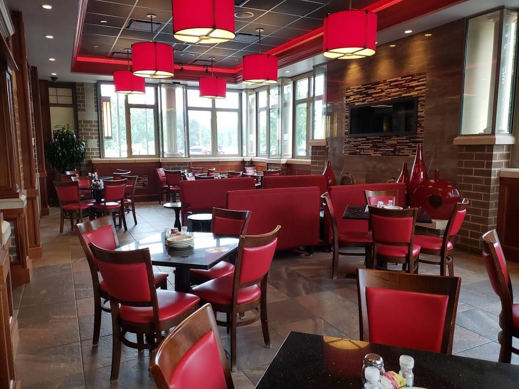 Delmonicos Italian Steakhouse | restaurant | 3 Northside Dr, Clifton Park, NY 12065, USA | 5183835656 OR +1 518-383-5656