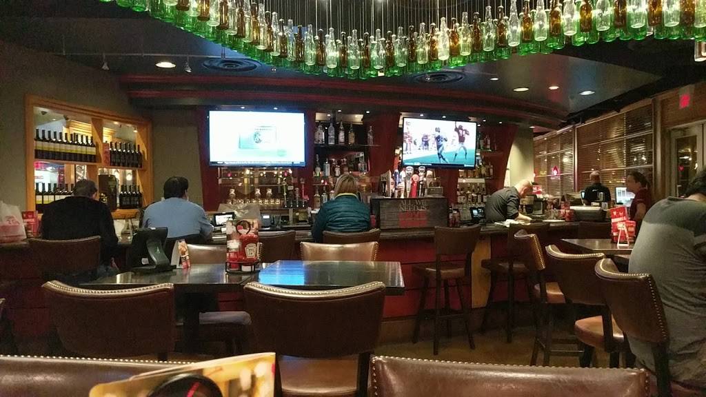 Red Robin Gourmet Burgers and Brews | restaurant | 2331 Clover Basin Dr, Longmont, CO 80501, USA | 7206529229 OR +1 720-652-9229