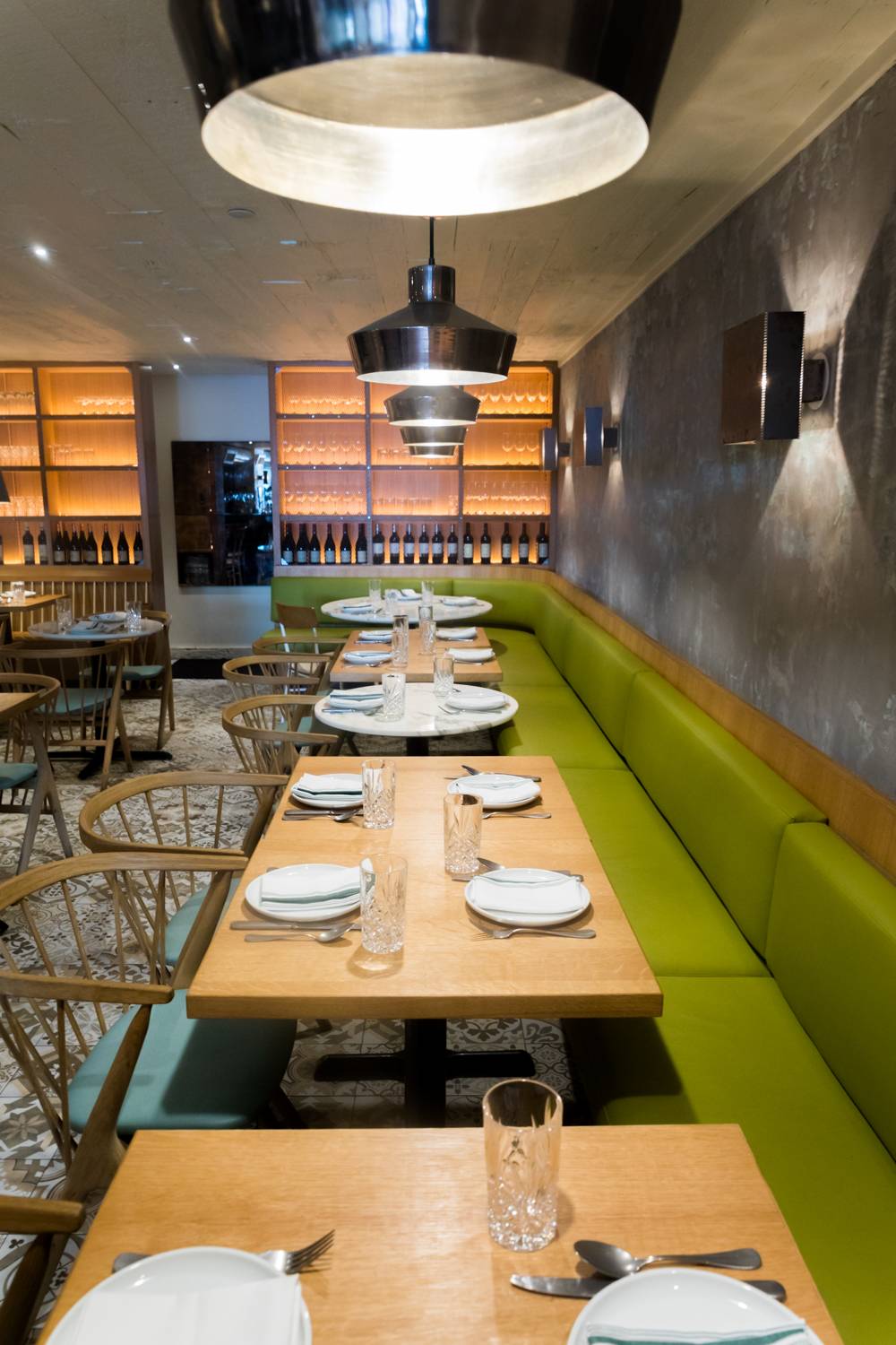 Nur | restaurant | 34 E 20th St, New York, NY 10003, USA | 2125053420 OR +1 212-505-3420