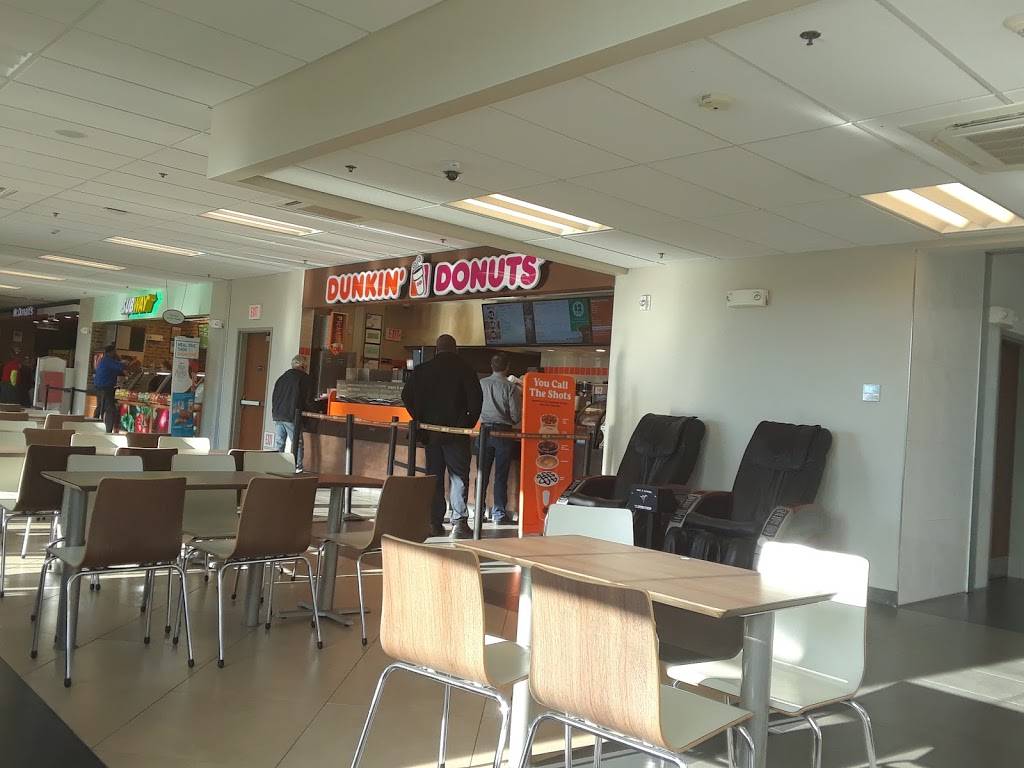 Dunkin | bakery | 721 Route 95 South, Madison, CT 06443, USA | 2039977148 OR +1 203-997-7148