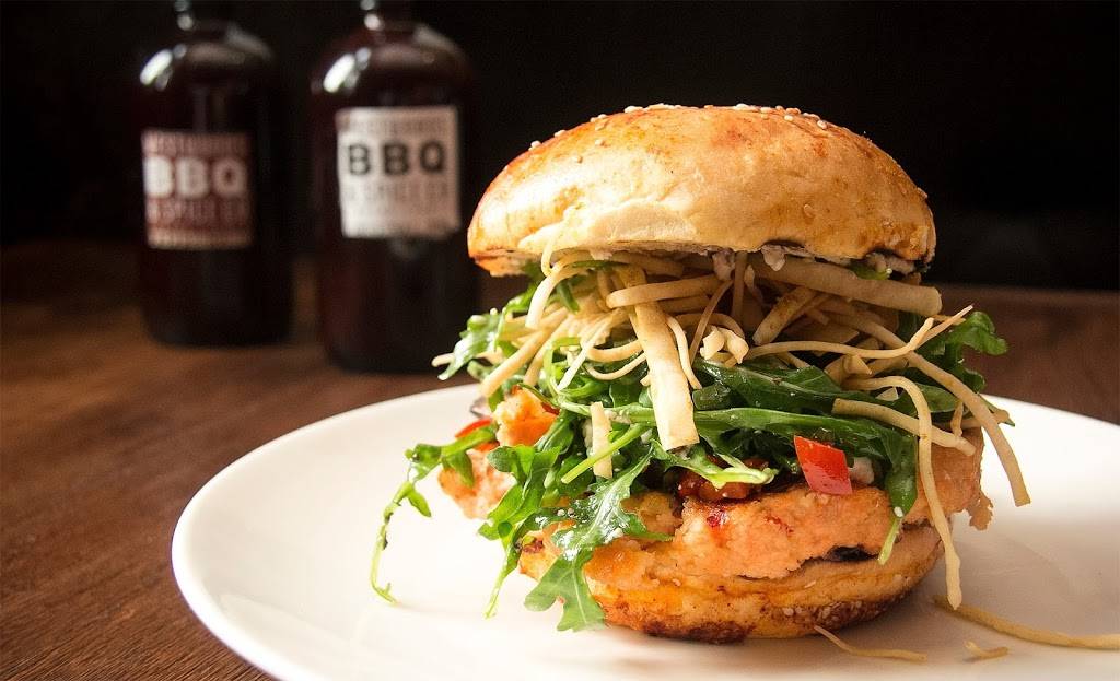 Westwoods BBQ & Spice Co | restaurant | 8042 N Blackstone Ave, Fresno, CA 93720, USA | 5594499227 OR +1 559-449-9227