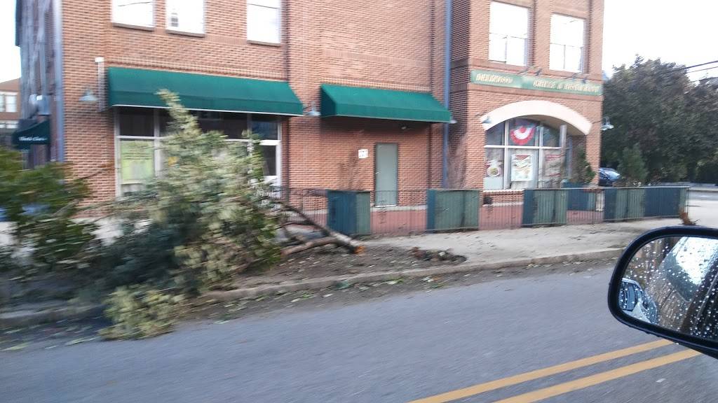 Delizioso Grille Restaurant | restaurant | 21 Mill St, Paterson, NJ 07501, USA | 9733335073 OR +1 973-333-5073