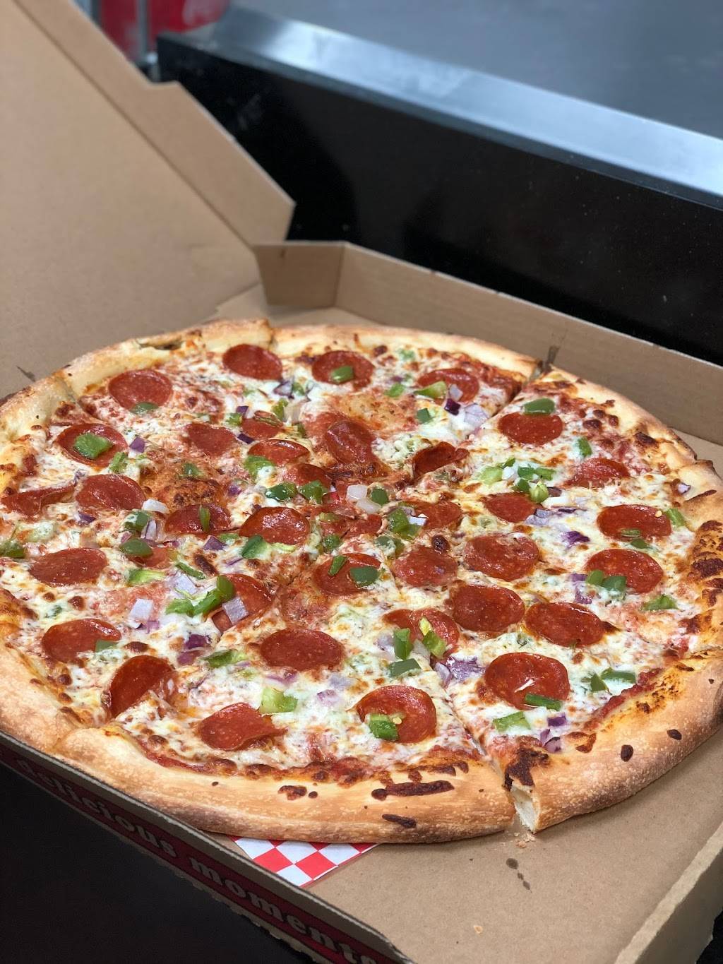 Fat Moes Pizza & Wings | restaurant | 6125 W Tropicana Ave ste F, Las Vegas, NV 89103, USA | 7024330333 OR +1 702-433-0333