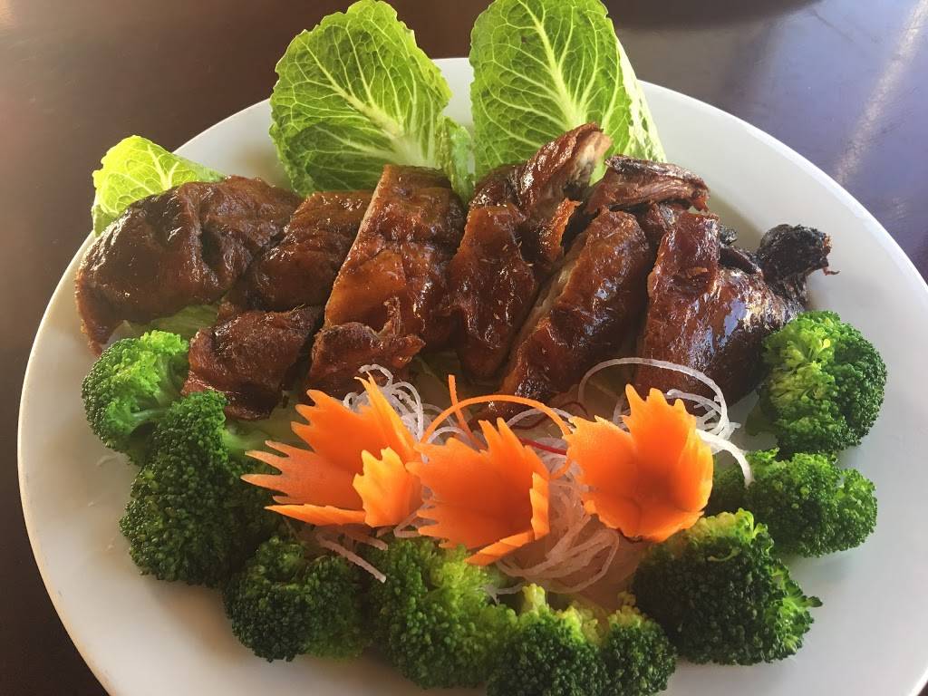 Spicy Lime Thai | restaurant | 15928 Ventura Blvd #101, Encino, CA 91436, USA | 8184653147 OR +1 818-465-3147