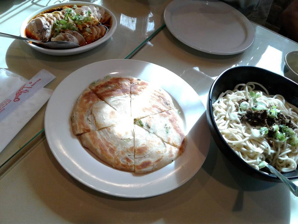 Kung Fu Noodle | restaurant | 3122 N Campbell Ave #100, Tucson, AZ 85719, USA | 5208817800 OR +1 520-881-7800