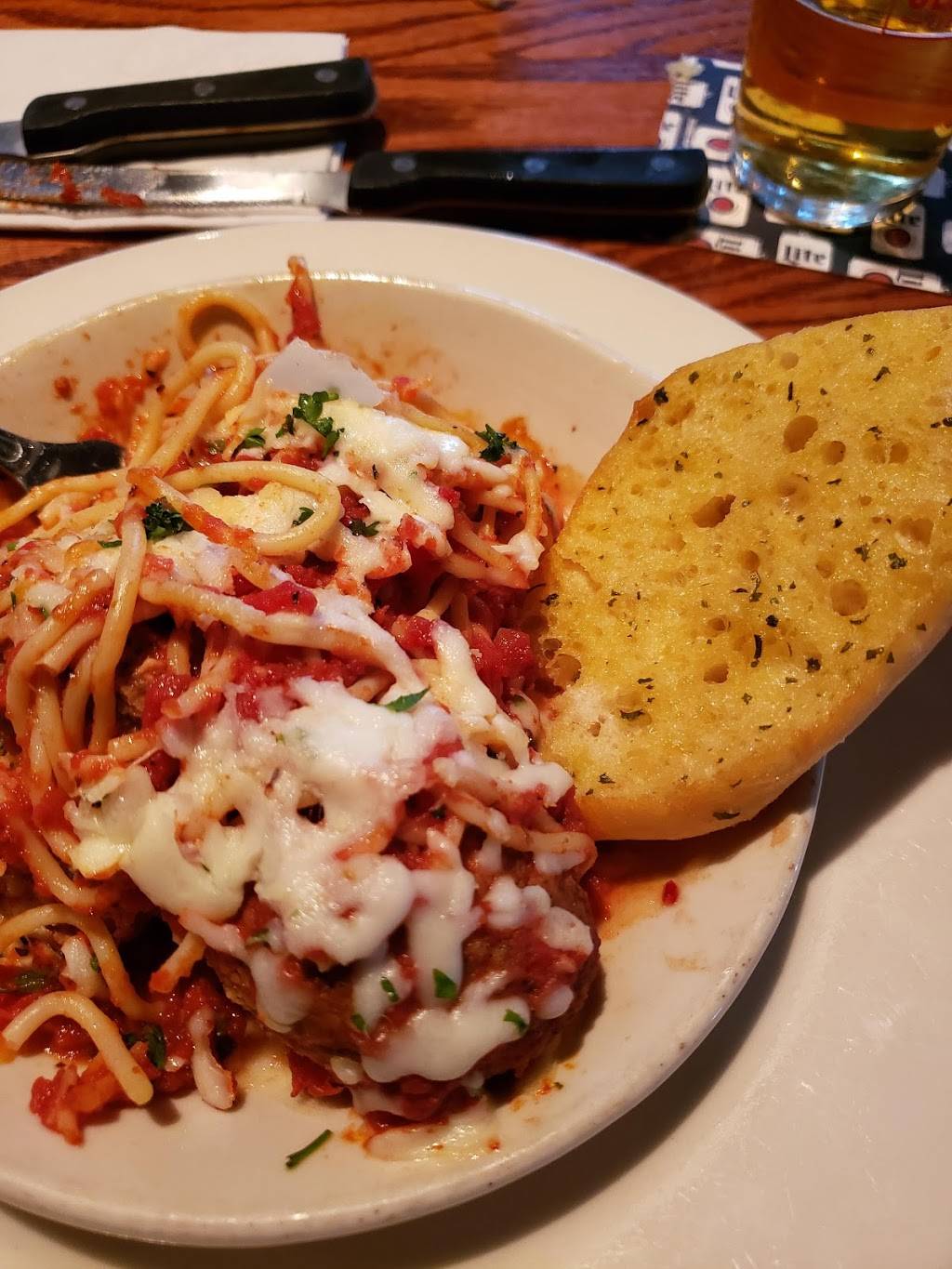 Old Chicago | restaurant | 2240 N Tyler Rd #100, Wichita, KS 67205, USA | 3167290002 OR +1 316-729-0002