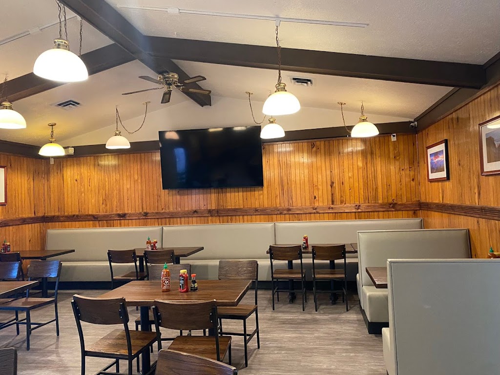 Happy House | restaurant | 2640 Prairie Ave, Beloit, WI 53511, USA | 6089278888 OR +1 608-927-8888