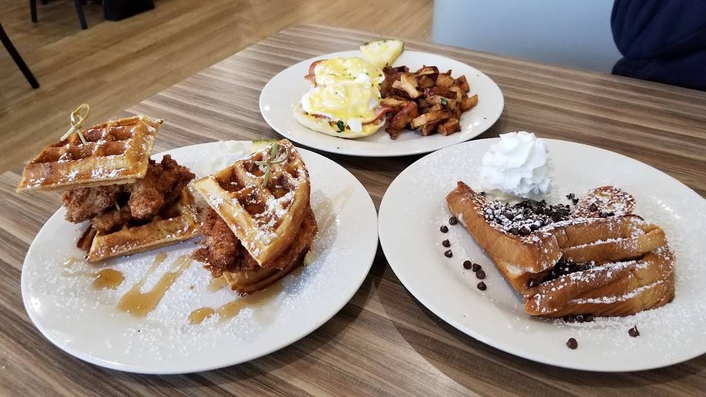 @ The Diner | restaurant | Lake Cay Place, Commons, 9938 Universal Blvd #140, Orlando, FL 32819, USA | 4072377687 OR +1 407-237-7687