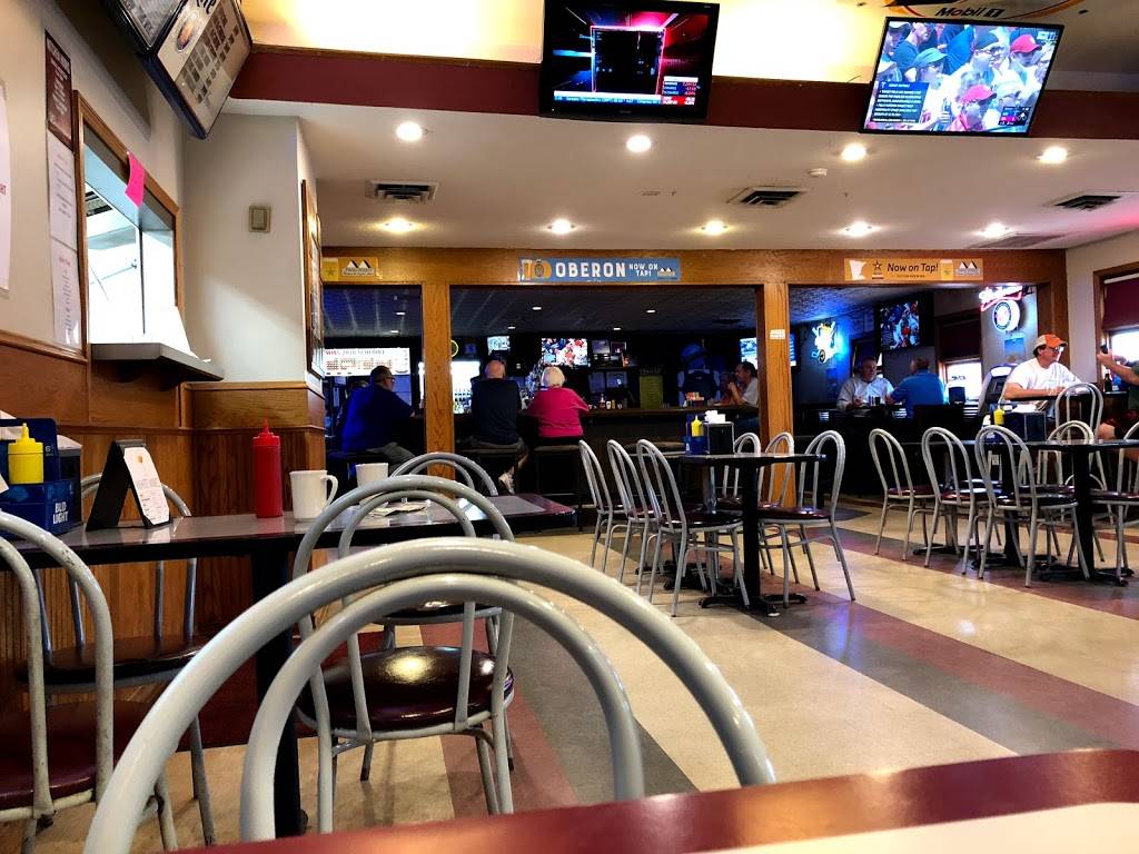 Twin Point Tavern | restaurant | 11199 Stillwater Blvd N, Lake Elmo, MN 55042, USA | 6517770239 OR +1 651-777-0239