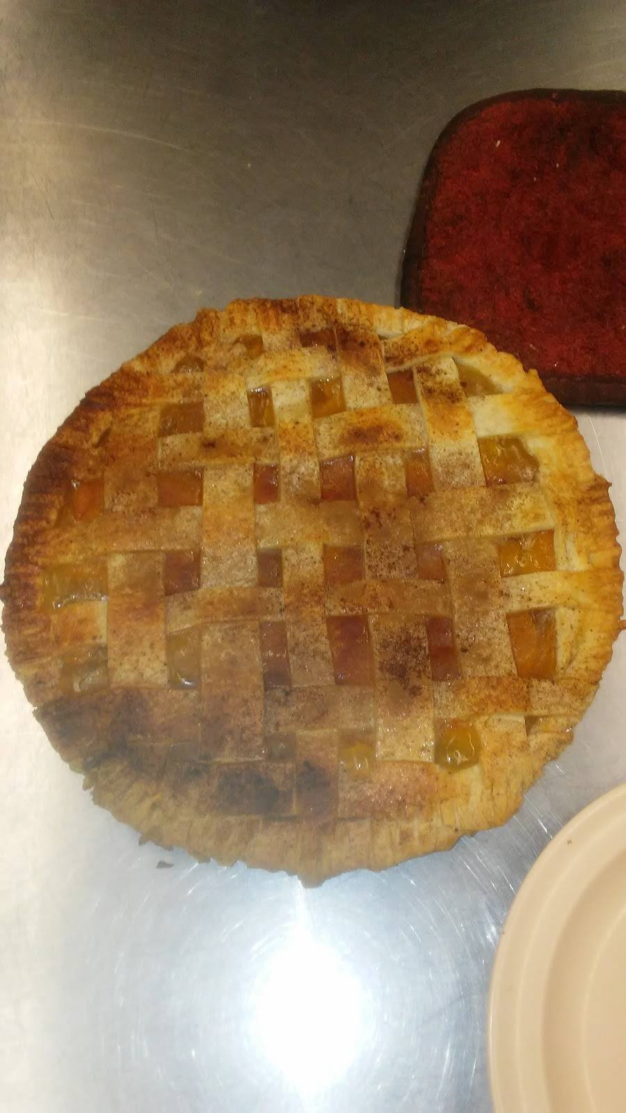 The Corner BBQ & More | restaurant | 6237 Shiloh Adamsville Rd, Stantonville, TN 38379, USA | 7316322220 OR +1 731-632-2220