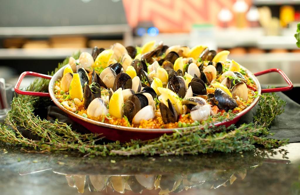 A Basq Kitchen | restaurant | 136 N International Boardwalk, Redondo Beach, CA 90277, USA | 3103769215 OR +1 310-376-9215