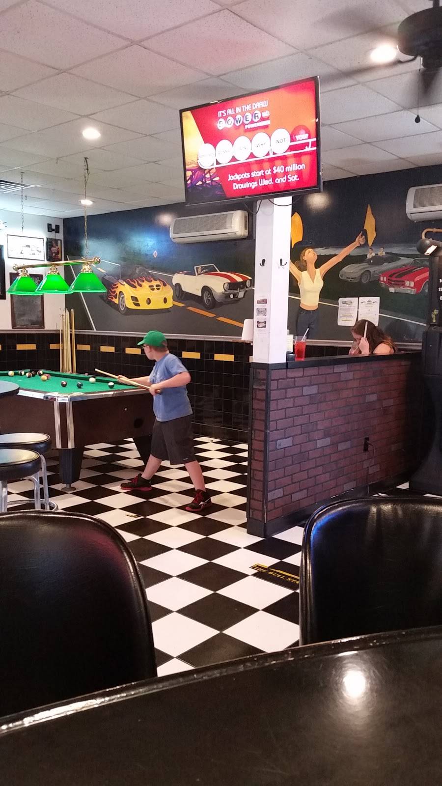 Cruizers Bar & Grill | restaurant | 115 North St, Russia, OH 45363, USA | 9375264800 OR +1 937-526-4800