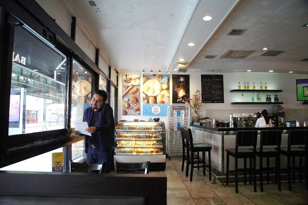 El Pequeño | restaurant | 8610 Roosevelt Ave #4, Jackson Heights, NY 11372, USA | 7182057128 OR +1 718-205-7128