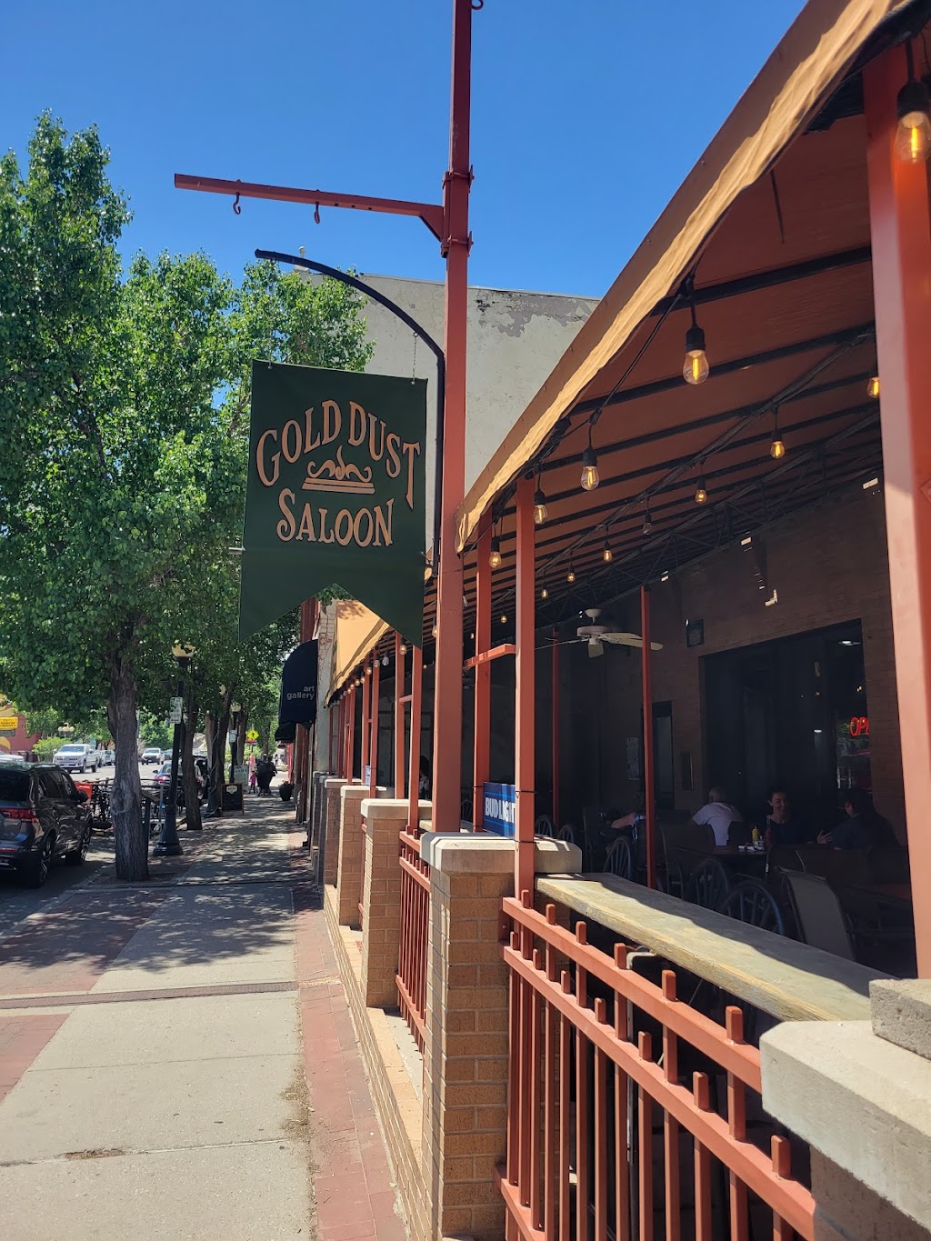 Gold Dust Saloon Craft Beer and Grill | restaurant | 217 S Union Ave, Pueblo, CO 81003, USA | 7195450741 OR +1 719-545-0741