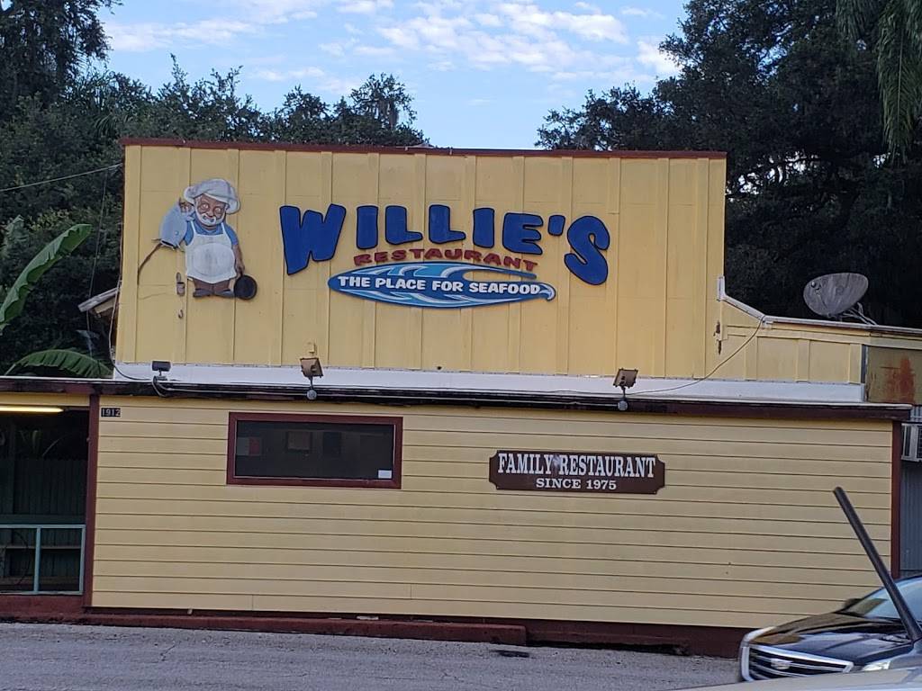 Willies | restaurant | 1912 Front St, Valrico, FL 33594, USA | 8135717630 OR +1 813-571-7630