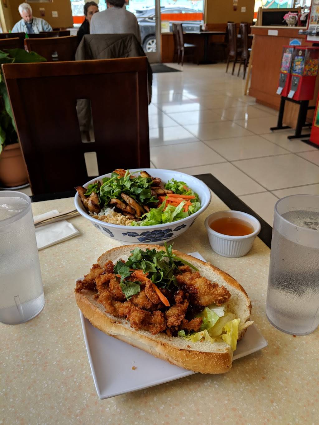 Pho Tai | restaurant | 1521 SW 98th St A, Seattle, WA 98106, USA | 2067680688 OR +1 206-768-0688