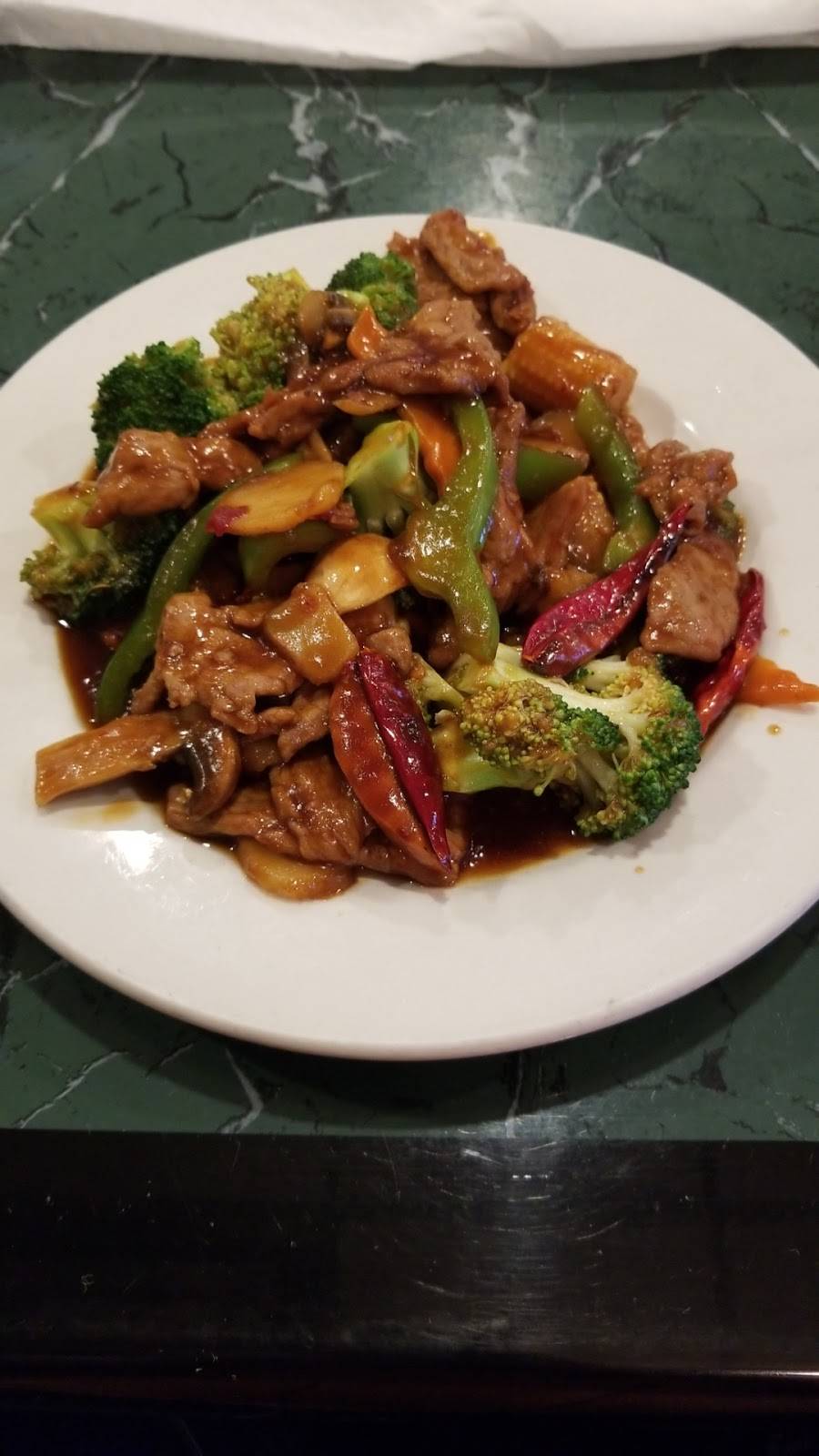 Blue Gibbon | restaurant | 1231 Tennessee Ave, Cincinnati, OH 45229, USA | 5136414100 OR +1 513-641-4100