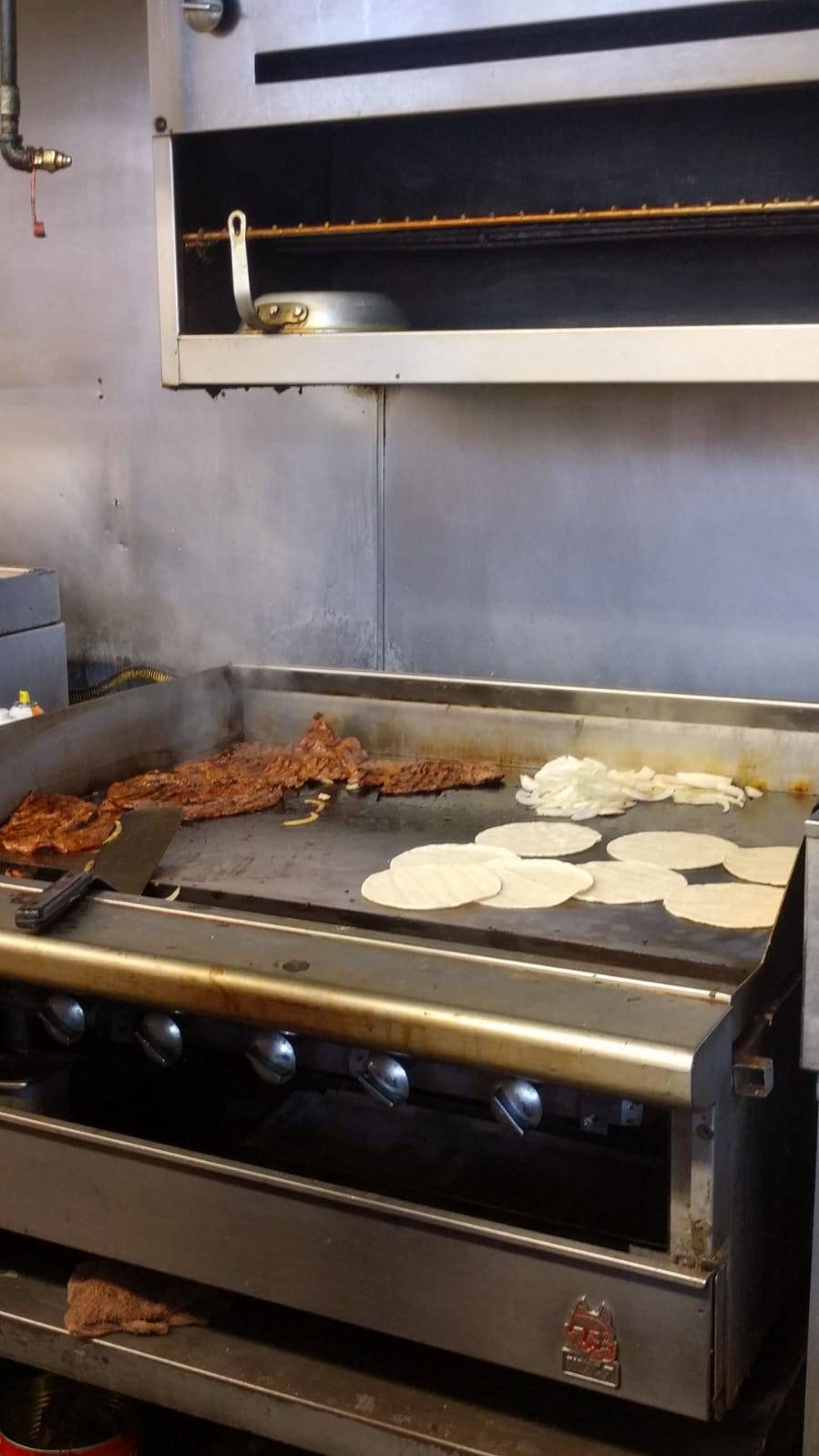 El Rincon Mexicano | restaurant | 7061 Foothill Blvd, Tujunga, CA 91042, USA | 8182031774 OR +1 818-203-1774