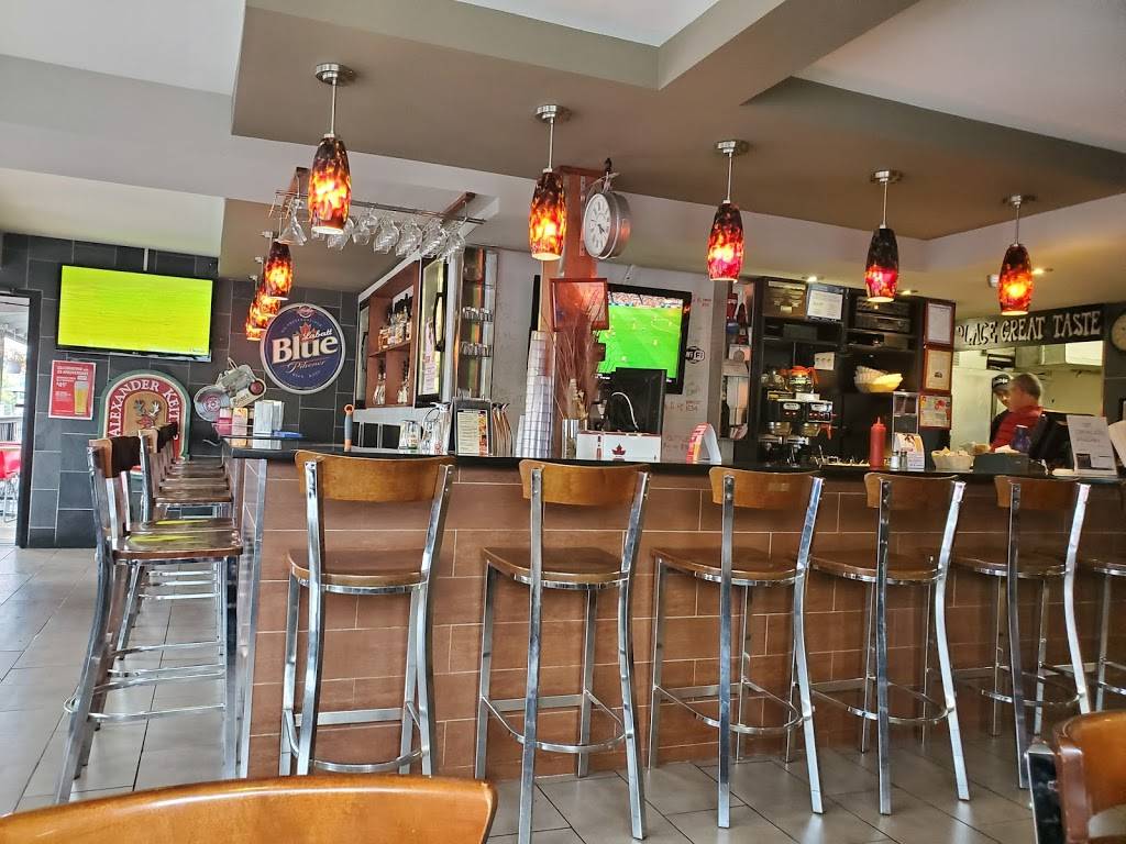 Vanier Grill | restaurant | 159 Montreal Rd, Vanier, ON K1L 6E8, Canada | 6137464843 OR +1 613-746-4843