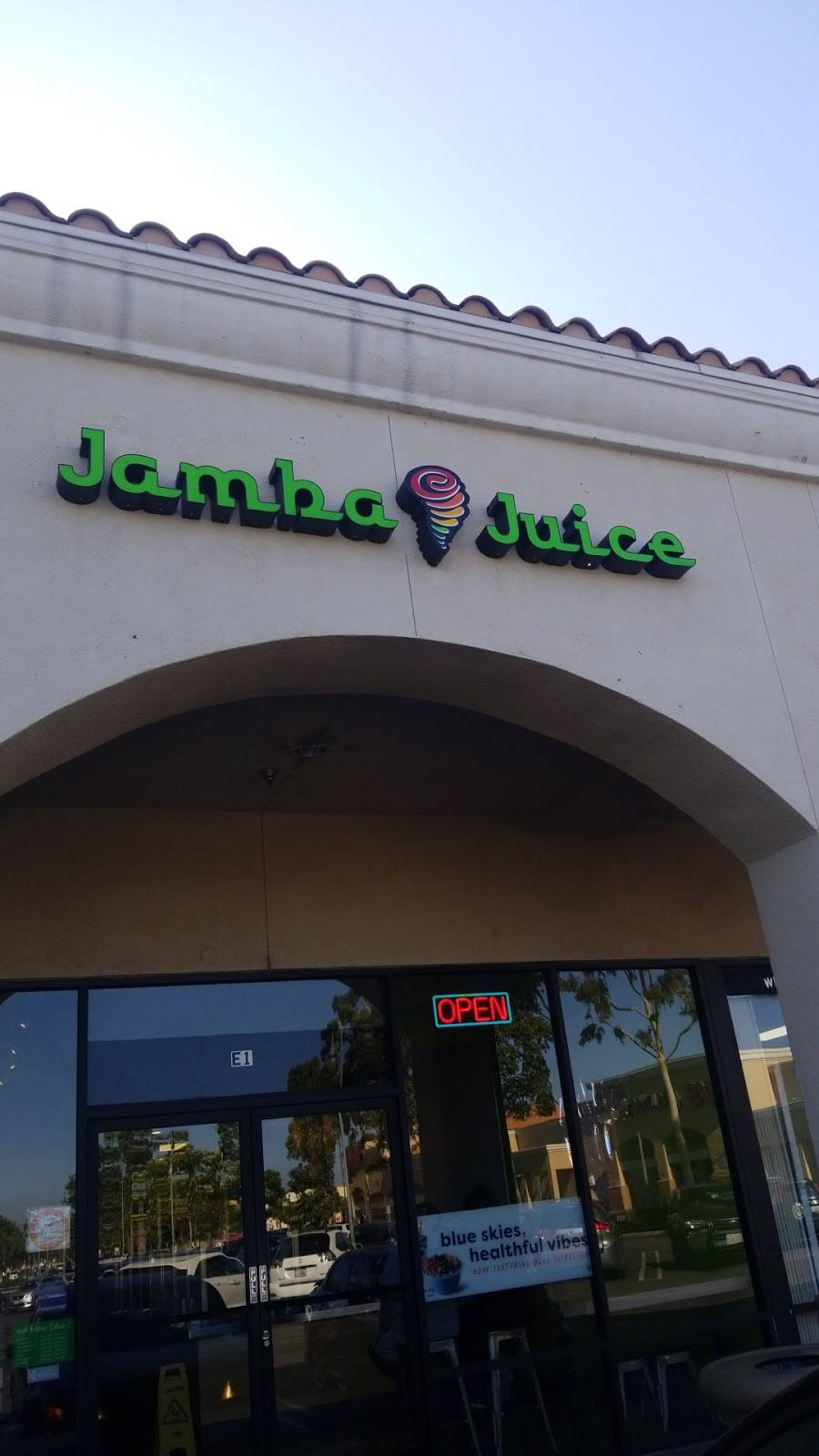 Jamba | restaurant | 1601 W 17th St e1, Santa Ana, CA 92706, USA | 7149724890 OR +1 714-972-4890